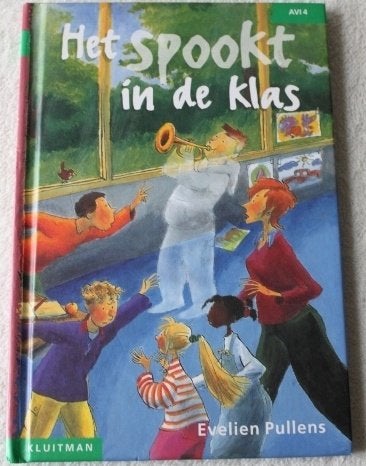 Boek ‘Het spookt in de klas’- E. Pullens AVI-4, Boeken, Ophalen, Gelezen, Fictie algemeen