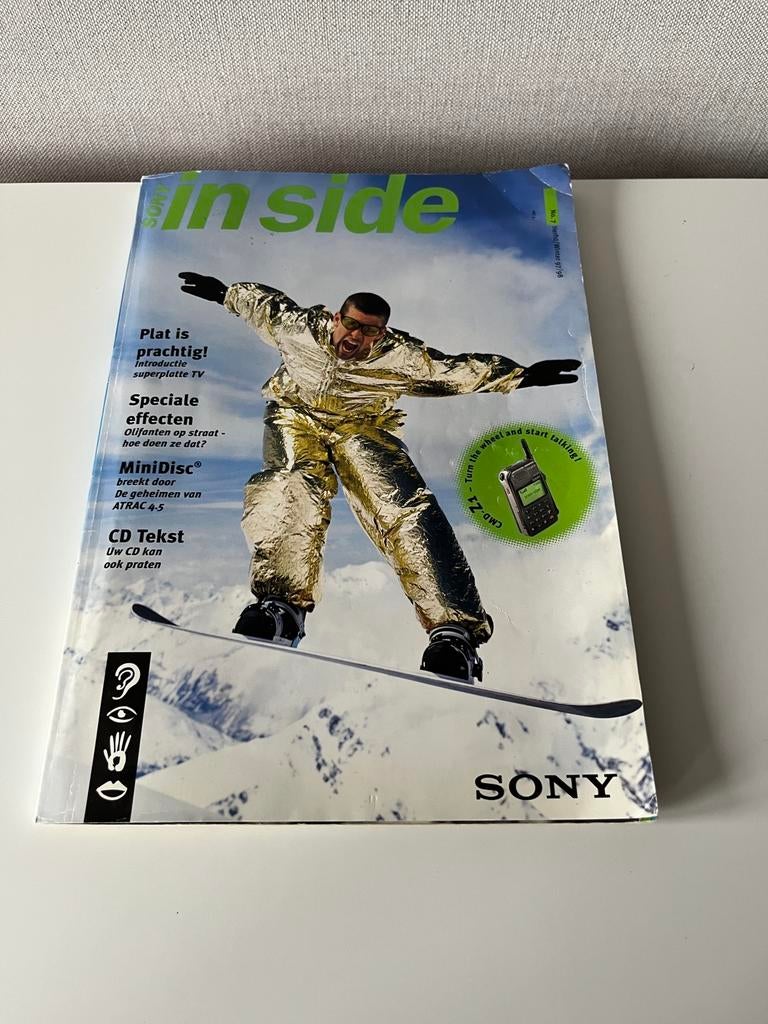 Te koop: Sony brochure Herfst/Winter 1997/1998, Boeken, Catalogussen en Folders, Ophalen of Verzenden, Gelezen, Catalogus