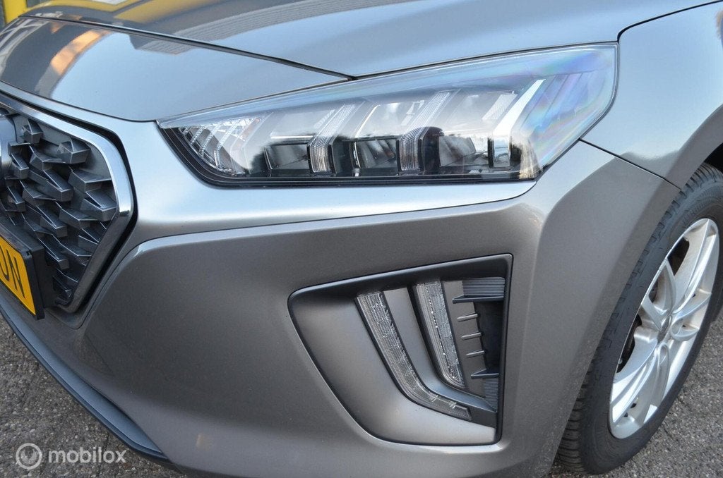Hyundai IONIQ 1.6 GDi PHEV i-Motion, Stof, Gebruikt, 750 kg, Bedrijf