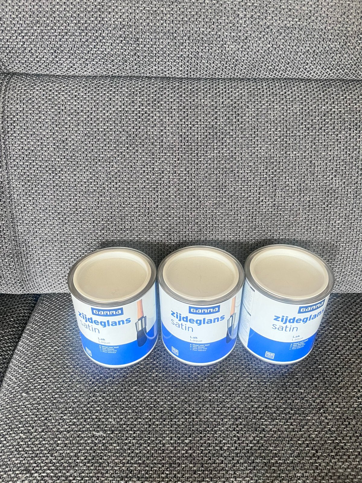 3 De nieuwe blikken Zijdeglans Satin lak van de Gamma, Ophalen, Zo goed als nieuw, Wit, Lak