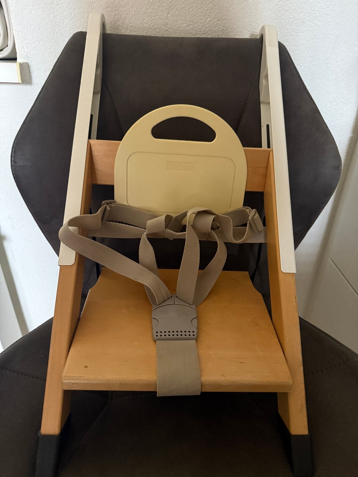 Stokke Handysitt draagbare kinderstoel, Kinderen en Baby's, Kinderstoelen, Ophalen, Gebruikt, Inklapstoel, Aanschuifbaar