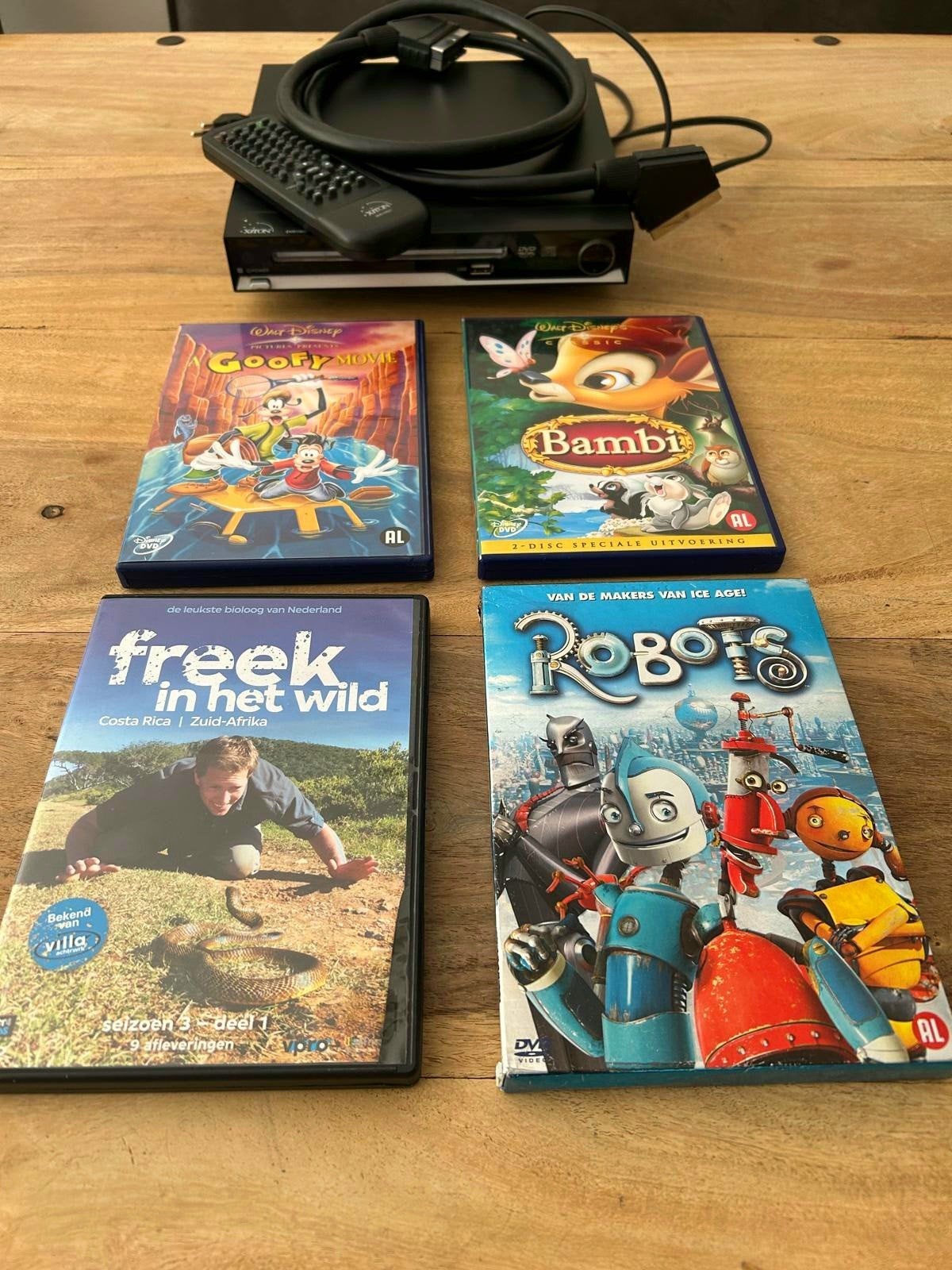 4 leuke DVD's + GRATIS DVD-speler & afstandsbediening, Gebruikt, Animatie, Alle leeftijden, Nederlands