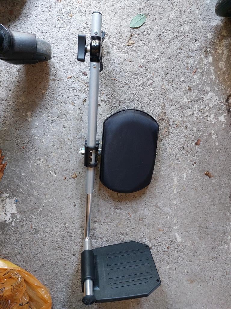 Comfort  excel  beensteun rolstoel, Ophalen of Verzenden, Duwrolstoel