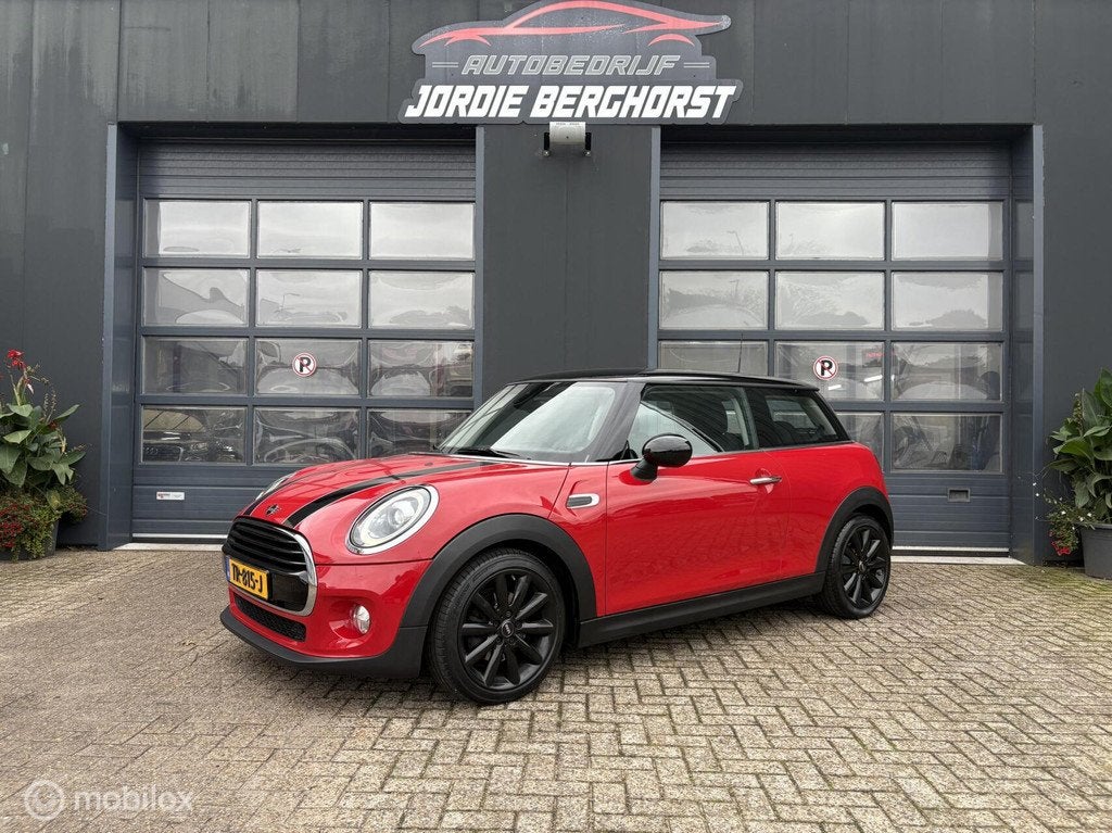 Mini Mini 1.5 Cooper Chili Automaat, Auto's, Mini, 136 pk, Gebruikt, Euro 6, Automatische klimaatregeling