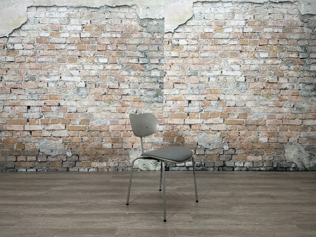Egon Eiermann SE68 met stof bij TheReSaels, Huis en Inrichting, Ophalen, Design, Zo goed als nieuw, Stof