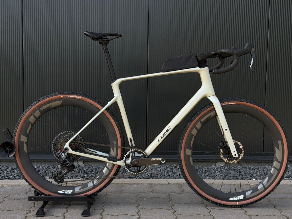Cube Nuroad C:62 SLX (2027), Overige merken, 28 inch, Carbon, 10 tot 15 versnellingen