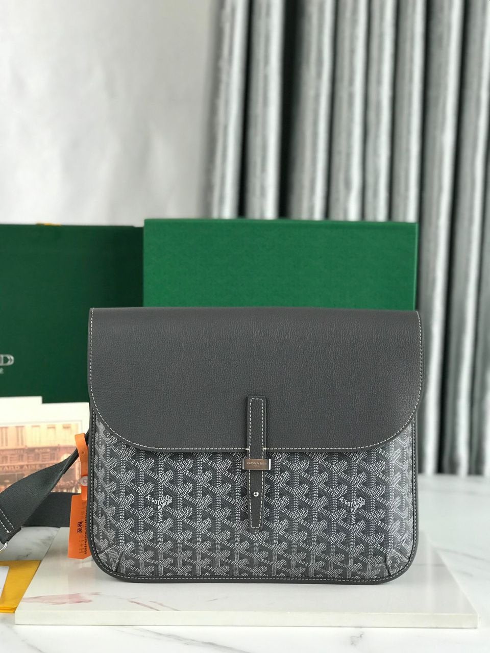 Goyard Coursier Messenger Bag ECHT LEER, Sieraden, Tassen en Uiterlijk, Ophalen of Verzenden, Nieuw, Grijs, Leer