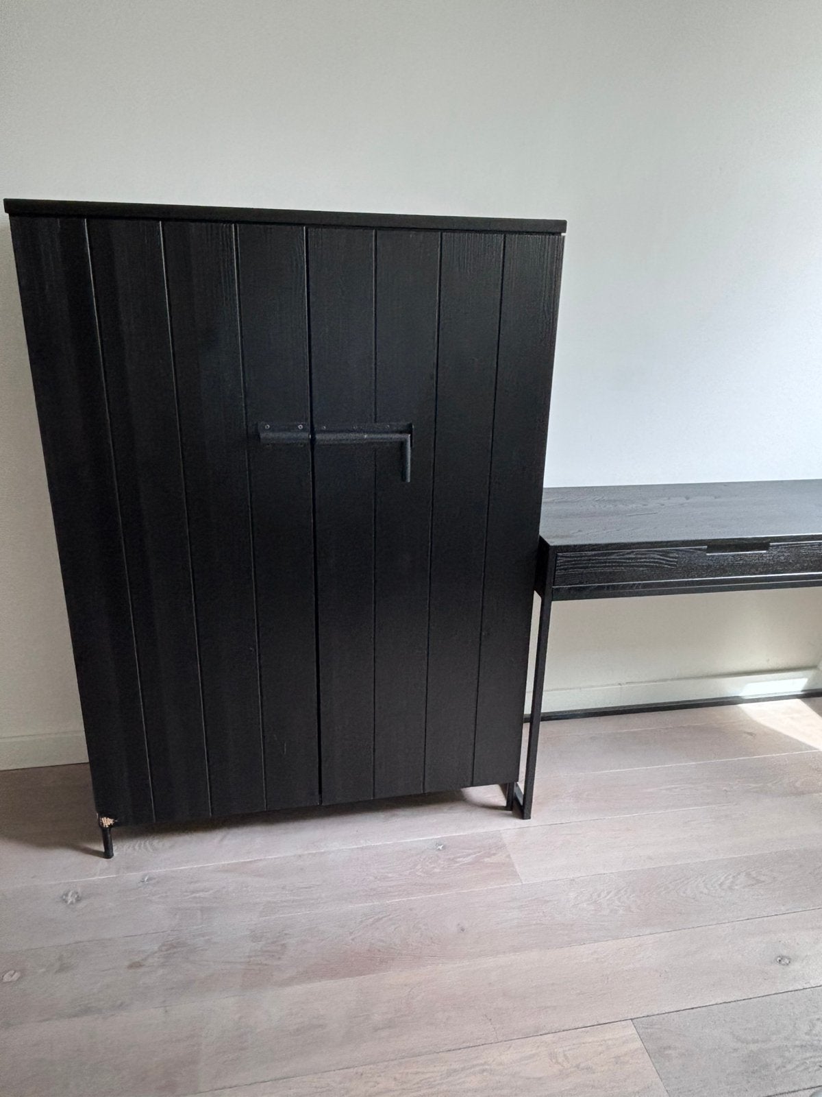 WOOOD kast Bruut en bureau Silas, Ophalen, Gebruikt