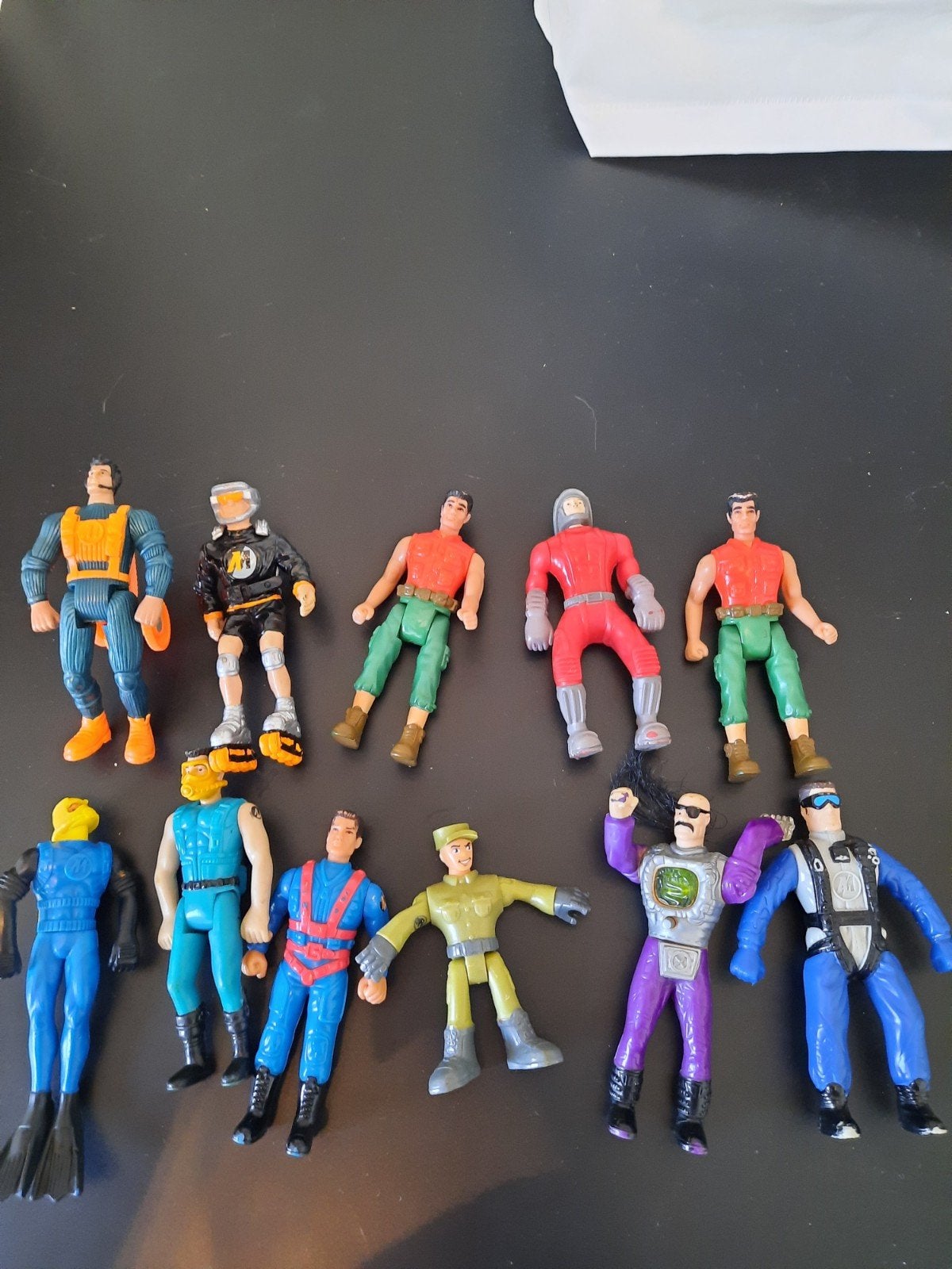 actie popjes ong 13 cm groot in nieuwstaat 11 stuks, Kinderen en Baby's, Speelgoed | Actiefiguren, Ophalen of Verzenden, Zo goed als nieuw