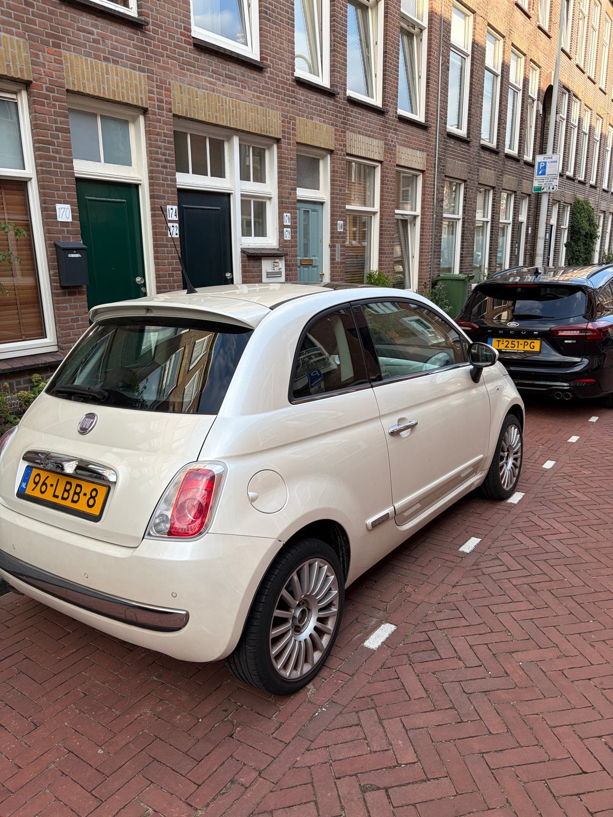 Fiat 500 1.4 16V 2010 - Sport - Automaat - Leer - pano dak, Auto's, 31 €/maand, 100 pk, Origineel Nederlands, Particulier