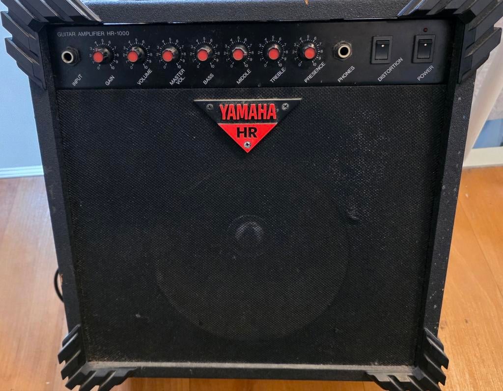 Yamaha HR 1000 Gitaarversterker, Muziek en Instrumenten, Versterkers | Bas en Gitaar, Ophalen, Gebruikt, Minder dan 50 watt