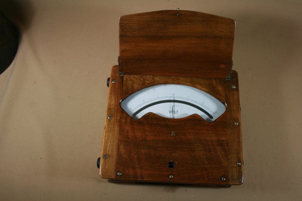 Oude Faget volt meter in houten kist, Ophalen of Verzenden