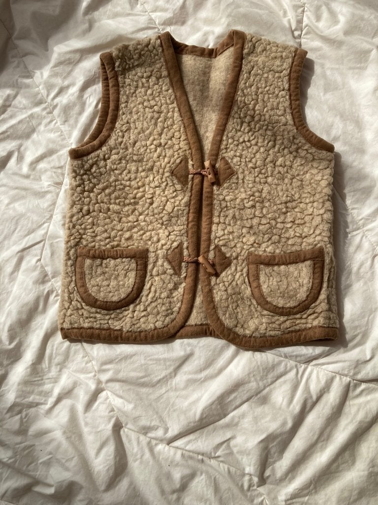 ALWERO bodywarmer - maat M kind, Jongen of Meisje, Ophalen of Verzenden, Alwero, Overige typen