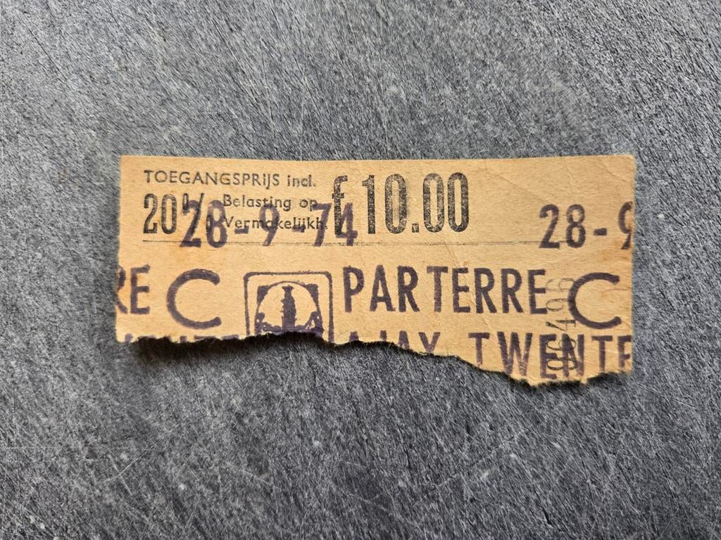 Origineel toegangsbewijs Ajax tegen FC Twente 28-9-1974, Ophalen of Verzenden, Gebruikt