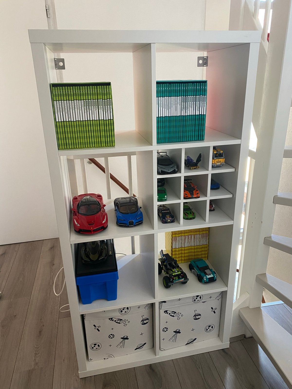 IKEA Kallax Kast 2x4 vakken wit - Zo goed als nieuw, Ophalen, 100 tot 150 cm, 50 tot 100 cm, Zo goed als nieuw