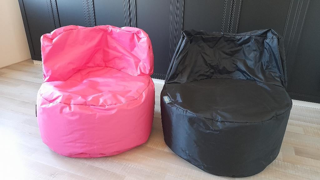 2 Ploff Panda Zitzakken - Black en Fuchsia, Huis en Inrichting, Ophalen, Zo goed als nieuw, Zwart, Zitzakstoel
