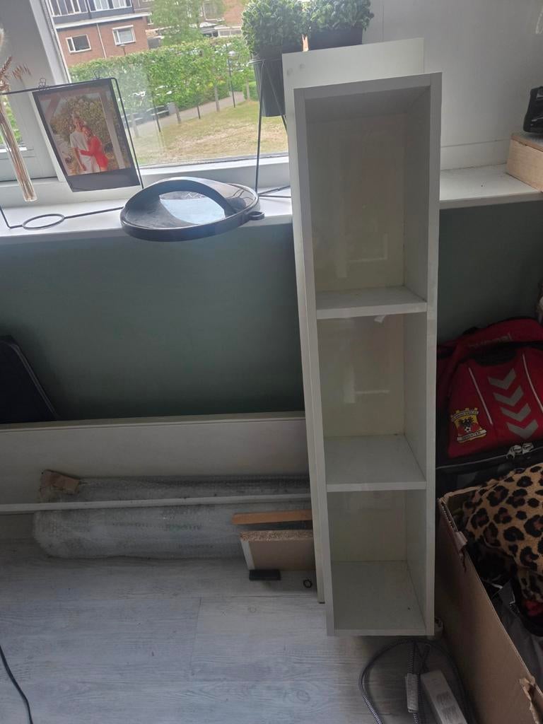 Hangkast wit hoogglans, Ophalen of Verzenden, Zo goed als nieuw, Hout, Cd's