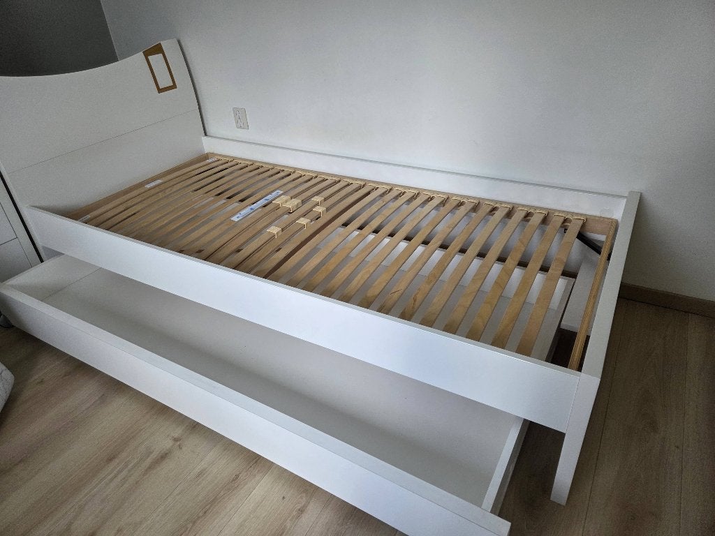 Eenpersoonsbed, Ophalen, Gebruikt, 90 cm, Eenpersoons