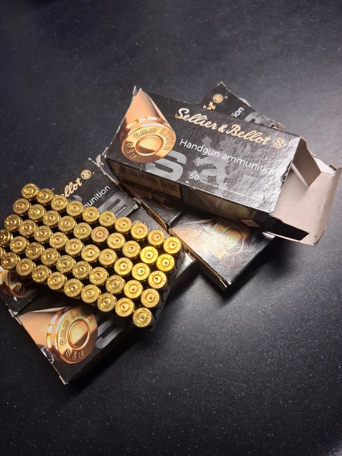 250 gebruikte hulzen 9 mm Luger  Sellier & Bellot, Ophalen of Verzenden, Overige soorten, Nederland, Overige typen