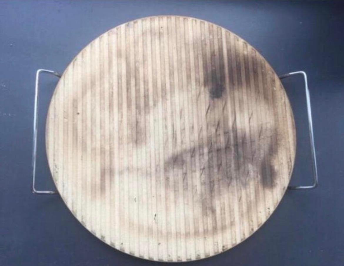 Stenen pizza plaat dienblad met een diameter van 34cm, Ophalen of Verzenden, Gebruikt