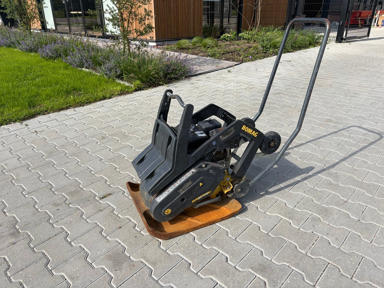 Bomag BP 25/50 Trilplaat - 108 kg - Goede staat, Zakelijke goederen, Ophalen, Bomag, Bomag, Bomag