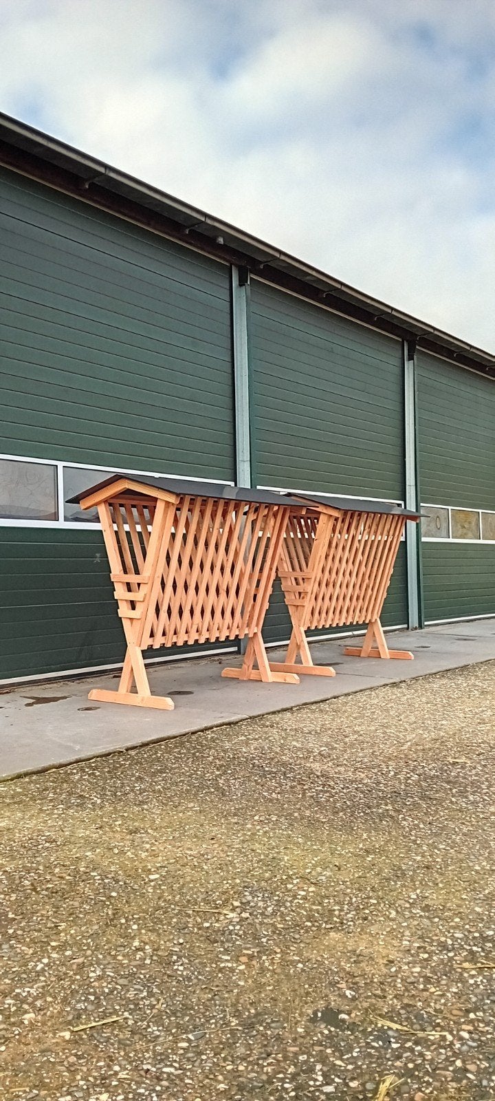 Mooie degelijke douglas hooiruiven voor parkdieren, Opfok, 4 paarden of pony's of meer
