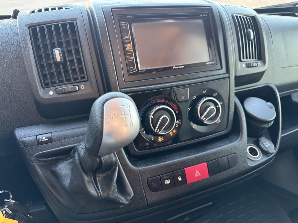 Foto 23 van Rapido 7066DF Automaat ALDE Enkele bedden 2015