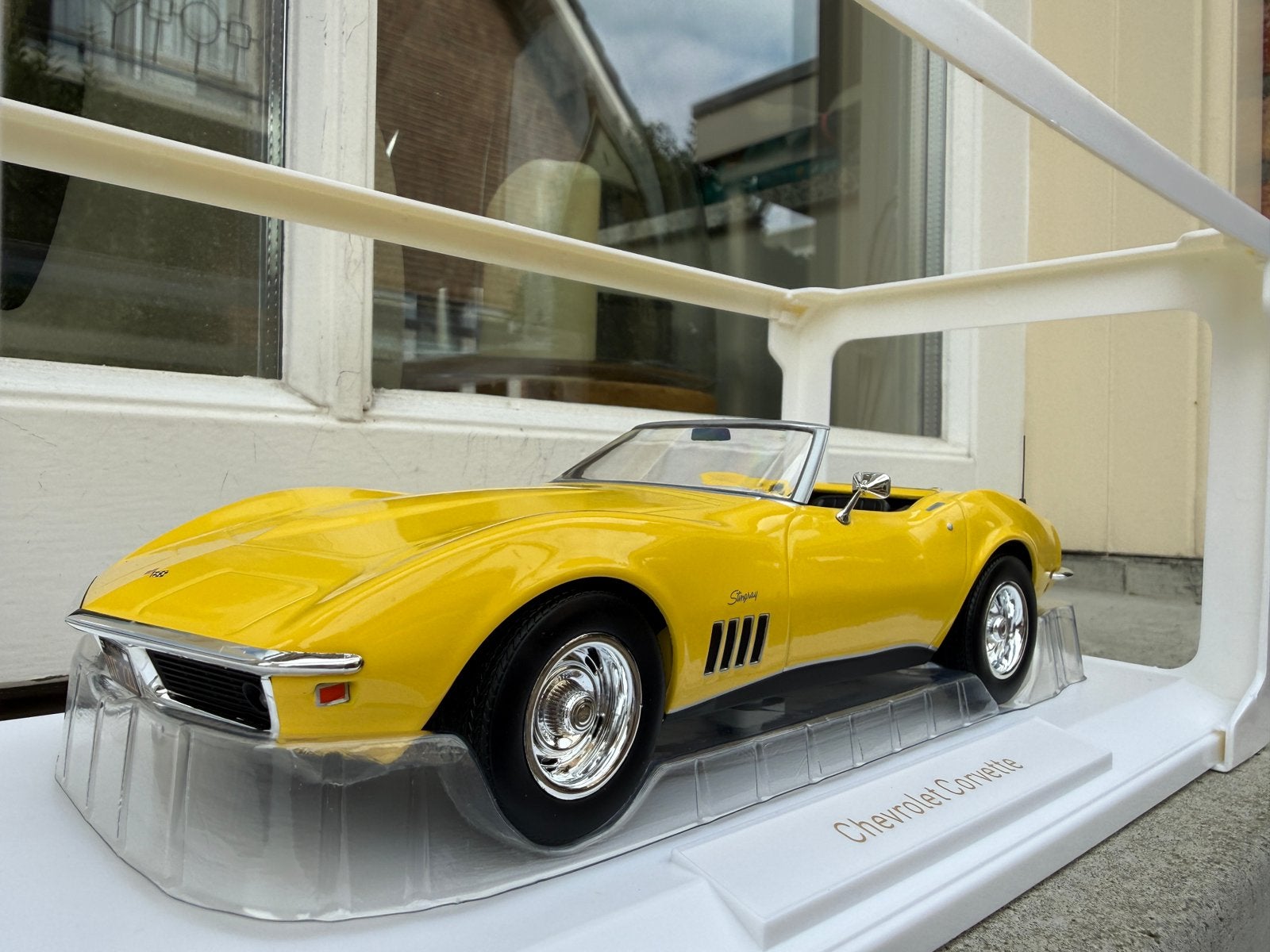 1:18 Chevrolet Corvette C3 Cabrio Daytona Yellow 1969 Norev, Auto, Norev, 70-72 Av. de Bohlen, Vaulx-en-Velin, 69120, France, Norev