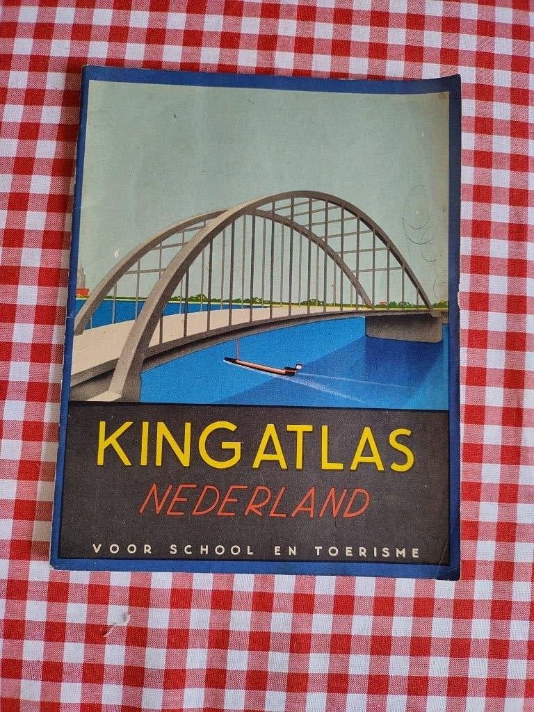 King Atlas Nederland voor school en toerisme 1952, Gelezen, Overige atlassen, Ophalen of Verzenden, 1800 tot 2000