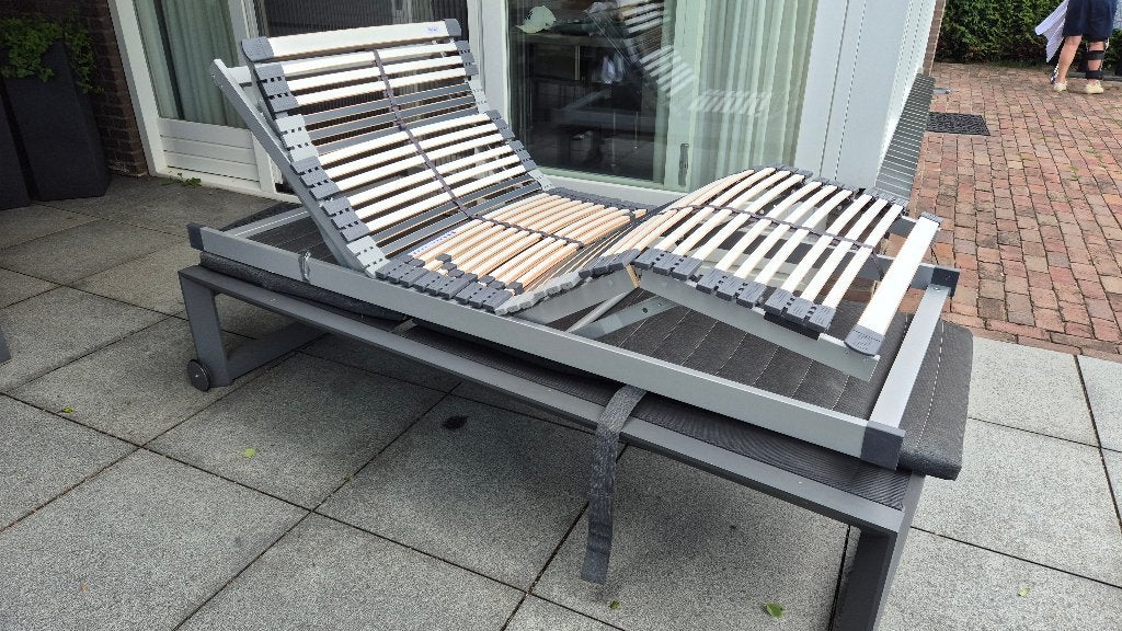 Te Koop: electrische lattenbodem 90X200, Huis en Inrichting, Slaapkamer | Matrassen en Bedbodems, Ophalen, 90 cm, Eenpersoons