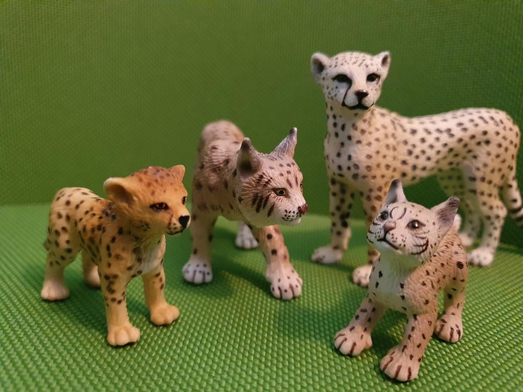 Schleich Wild Life Cheeta & Lynx Familie (4 Figuren), Verzamelen, Ophalen of Verzenden, Zo goed als nieuw