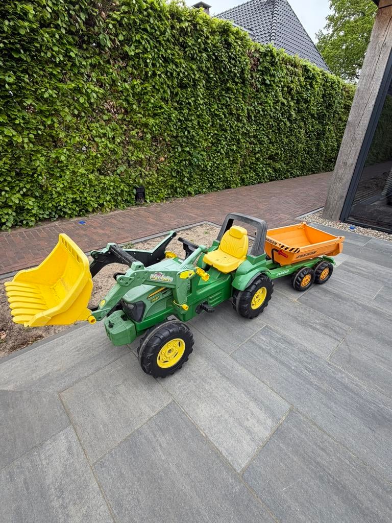 Mooie speelgoedtractor met aanhanger Rolly toys, Kinderen en Baby's, Speelgoed | Buiten | Skelters, Ophalen, Zo goed als nieuw