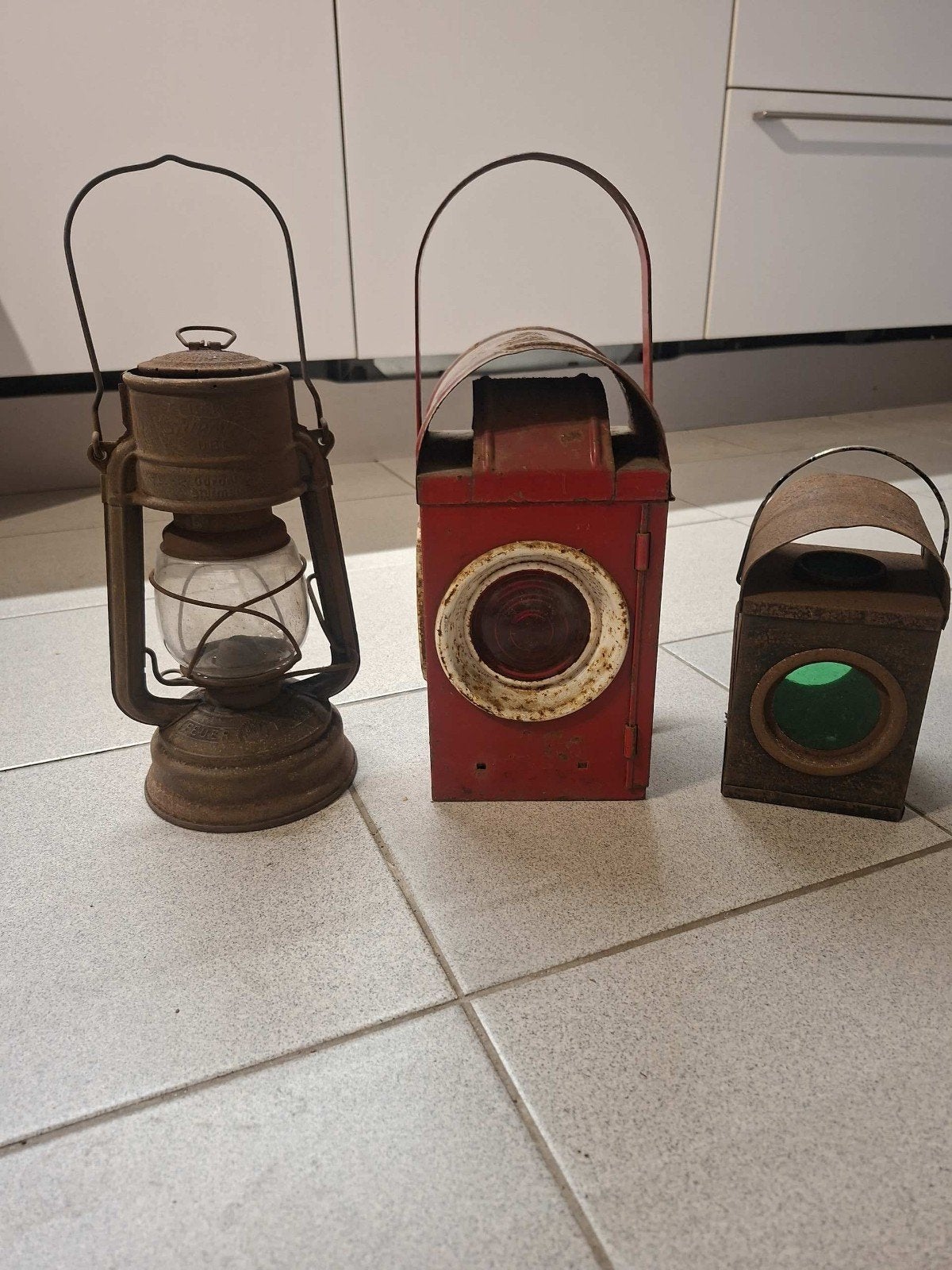 Set van 3 Antieke Stormlantaarns en Spoorweglampen, Ophalen of Verzenden