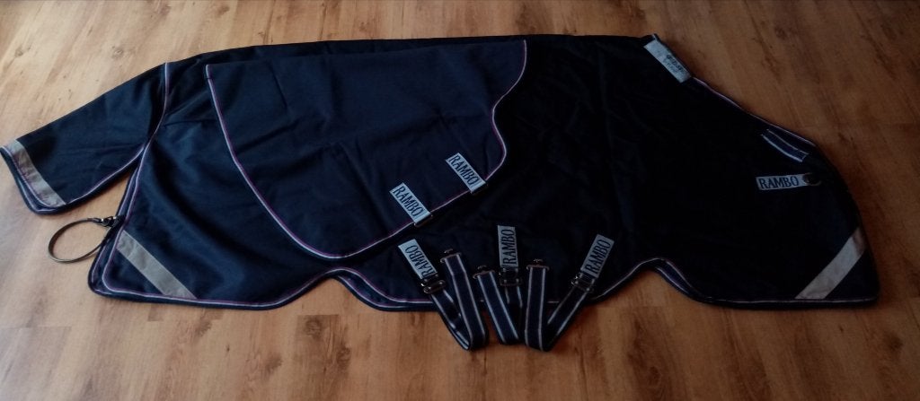 Rambo Supreme Turnout Medium 250g IZGS met hals & veel meer!, Gebruikt, Linersysteem, Ophalen of Verzenden, Horseware