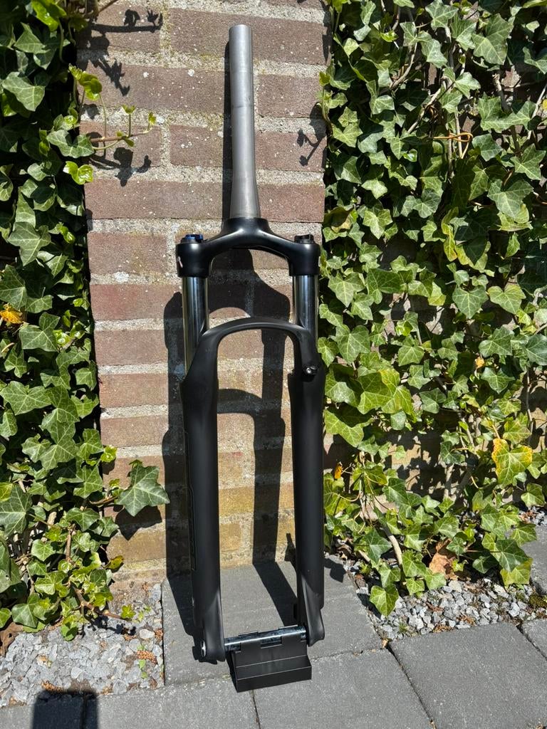 Sr Suntour verende voorvork tapered 1.5 naar 1 1/8, Ophalen of Verzenden, Zo goed als nieuw, Voorvork, Aluminium