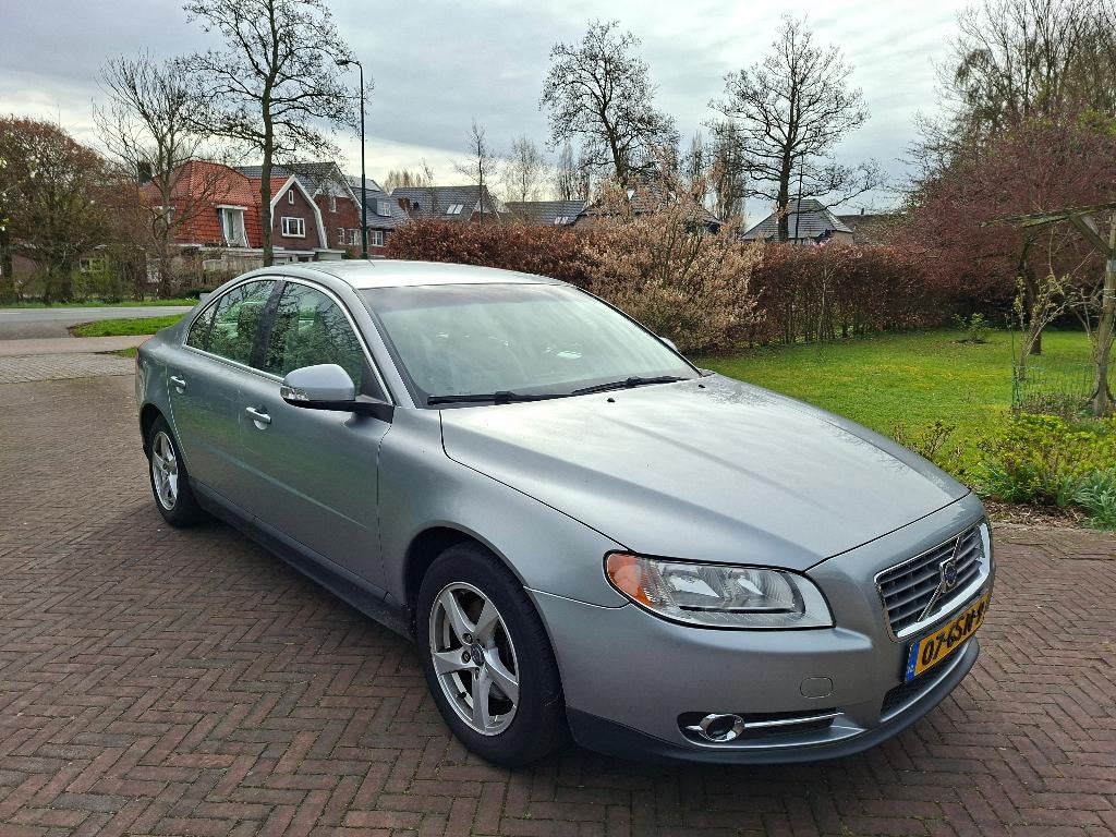 Volvo S80 2.5 T Geartronic 2008 - automaat, 1800 kg, Beige, 2521 cc, Particulier