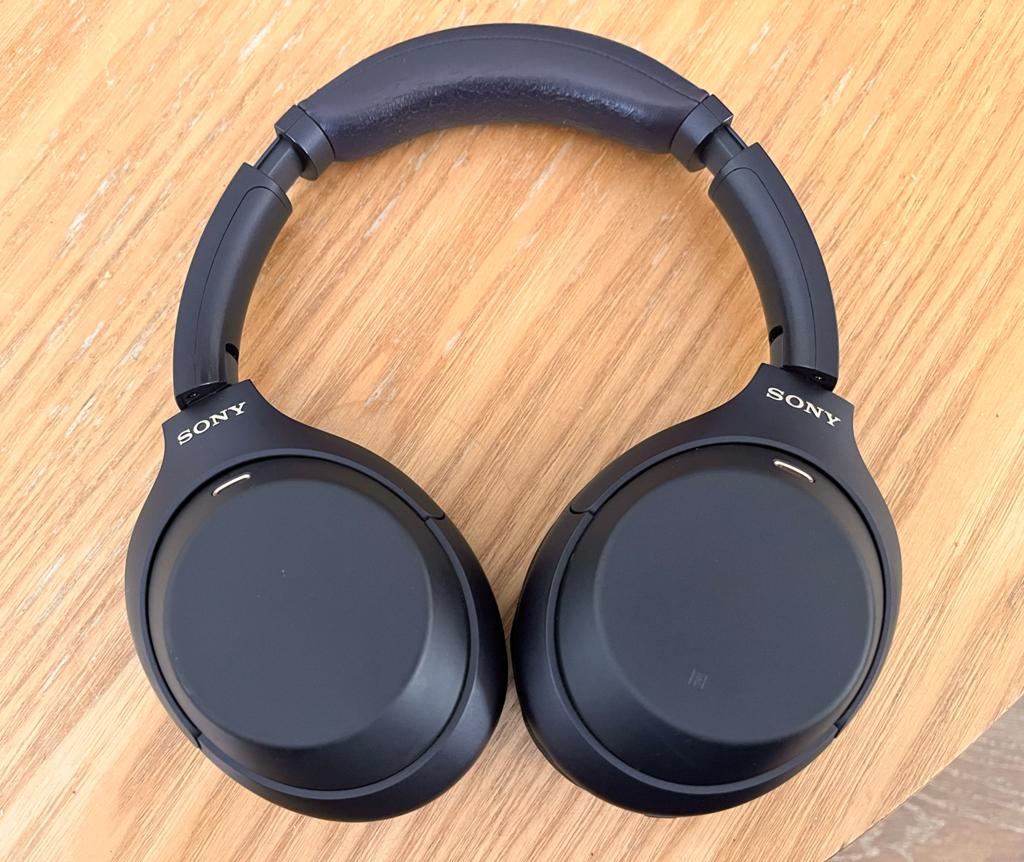 Kapotte Sony WH-1000XM4 blauw