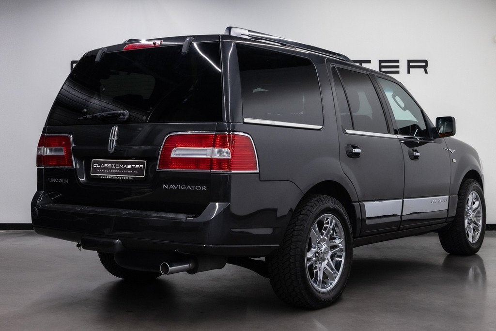 Lincoln Navigator 5.4 Fiscale waarde € 8.000,- (bj 2006), Auto's, Lincoln, Automaat, 450 kg, Zwart, Leder