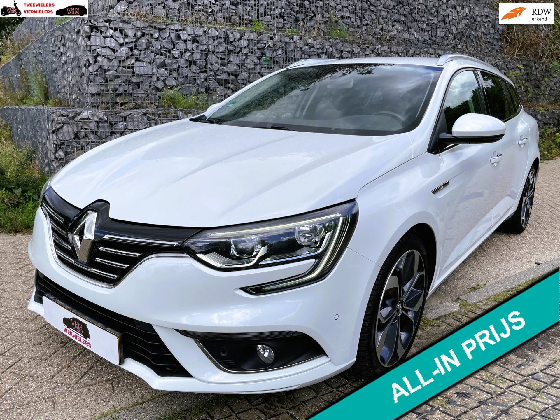 Renault Mégane Estate 1.2 TCe GT-Line Apple Carplay Camera, Auto's, Voorwielaandrijving, Gebruikt, 4 cilinders, 1290 kg