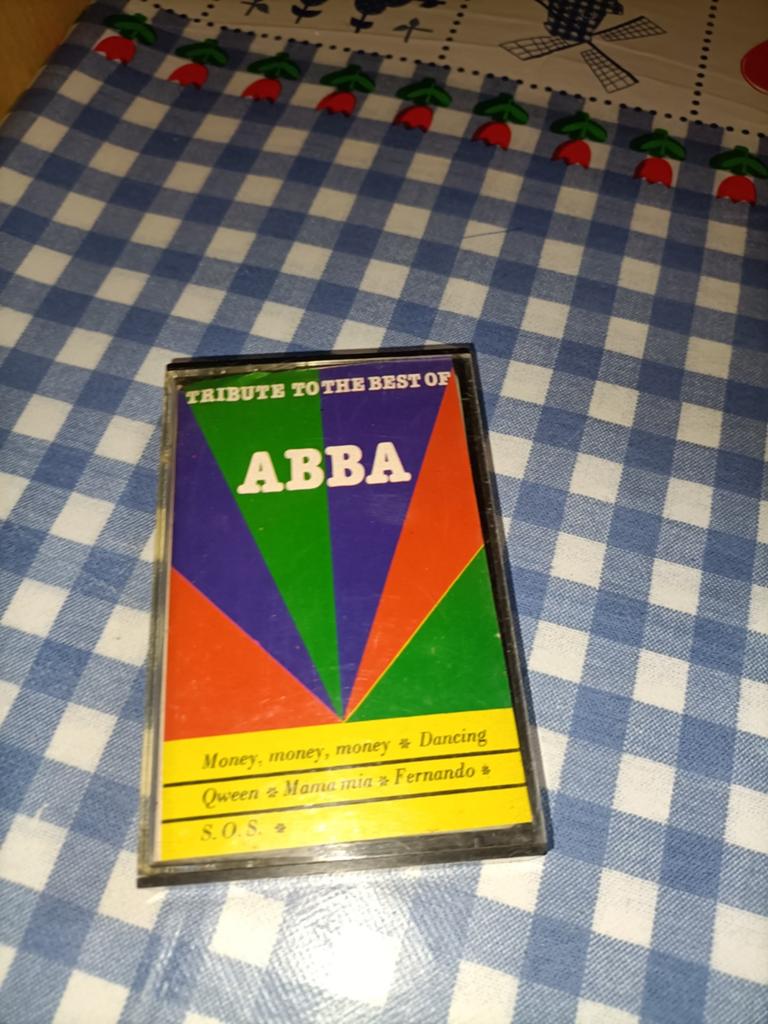 Abba cassettebandje Tribute to the best of Abba, Ophalen of Verzenden, Zo goed als nieuw, Pop, 1 bandje