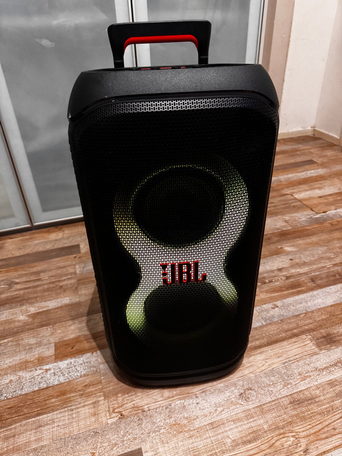 JBL PartyBox Stage 320 - Zo goed als nieuw, JBL, Party speaker, Ophalen of Verzenden, Zo goed als nieuw