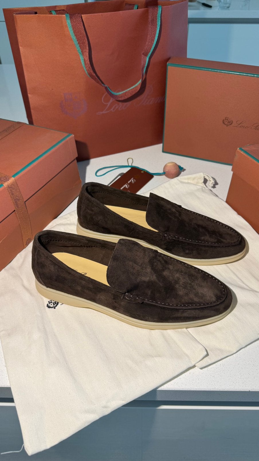 loro piana loafers KALFS SUEDE, Kleding | Heren, Ophalen of Verzenden, Zo goed als nieuw, Blauw, Loafers