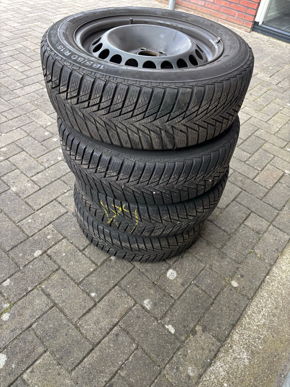 Stalen velgen voor Audi A1 (banden zijn oud), Auto-onderdelen, Banden en Velgen, Gebruikt, 15 inch, Velg(en), Personenwagen