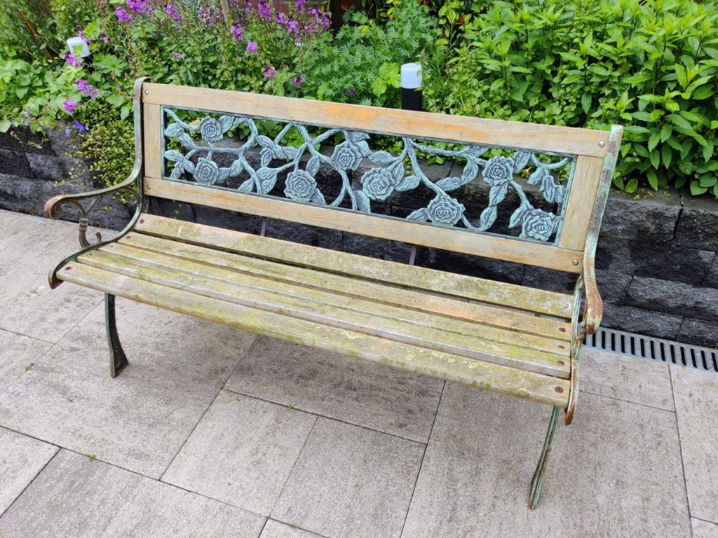 Vintage Tuinbank met gietijzeren frame en houten latten, Tuin en Terras, Tuinbanken, Ophalen, Gebruikt, Hout
