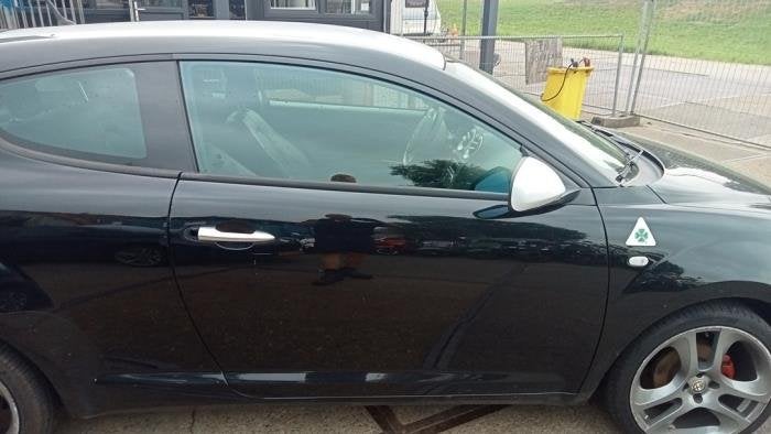 Portier 2Deurs rechts van een Alfa Romeo Mito (601), Gebruikt, -, Deur, -