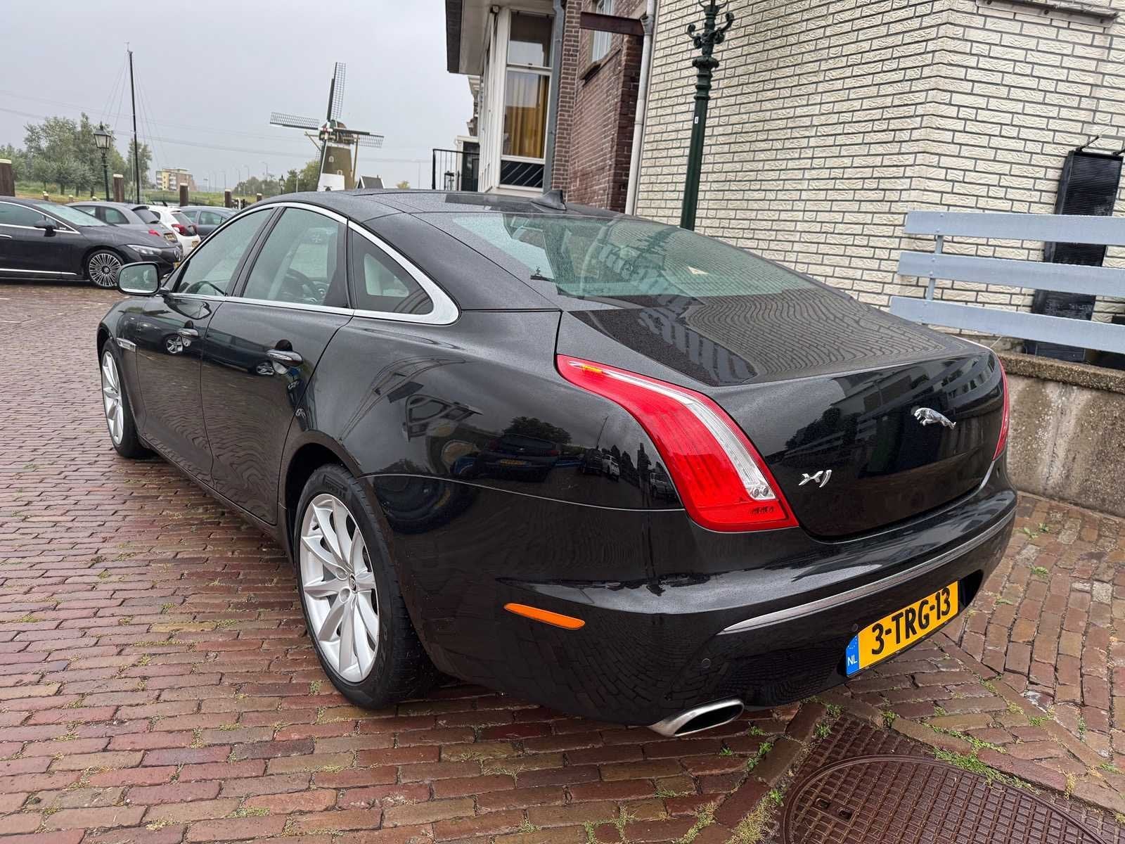 Jaguar XJ 3.0 V6D Portfolio *, 3-TRG-13, Auto's, Automaat, Euro 5, Achterwielaandrijving, Gebruikt