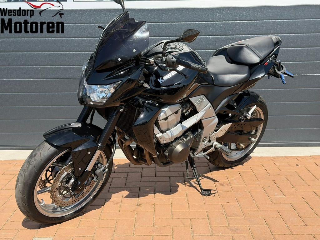 KAWASAKI Z 750 Weinig KM Leovince Z750, Motoren, 4 cilinders, Bedrijf, Onbekend, KAWASAKI