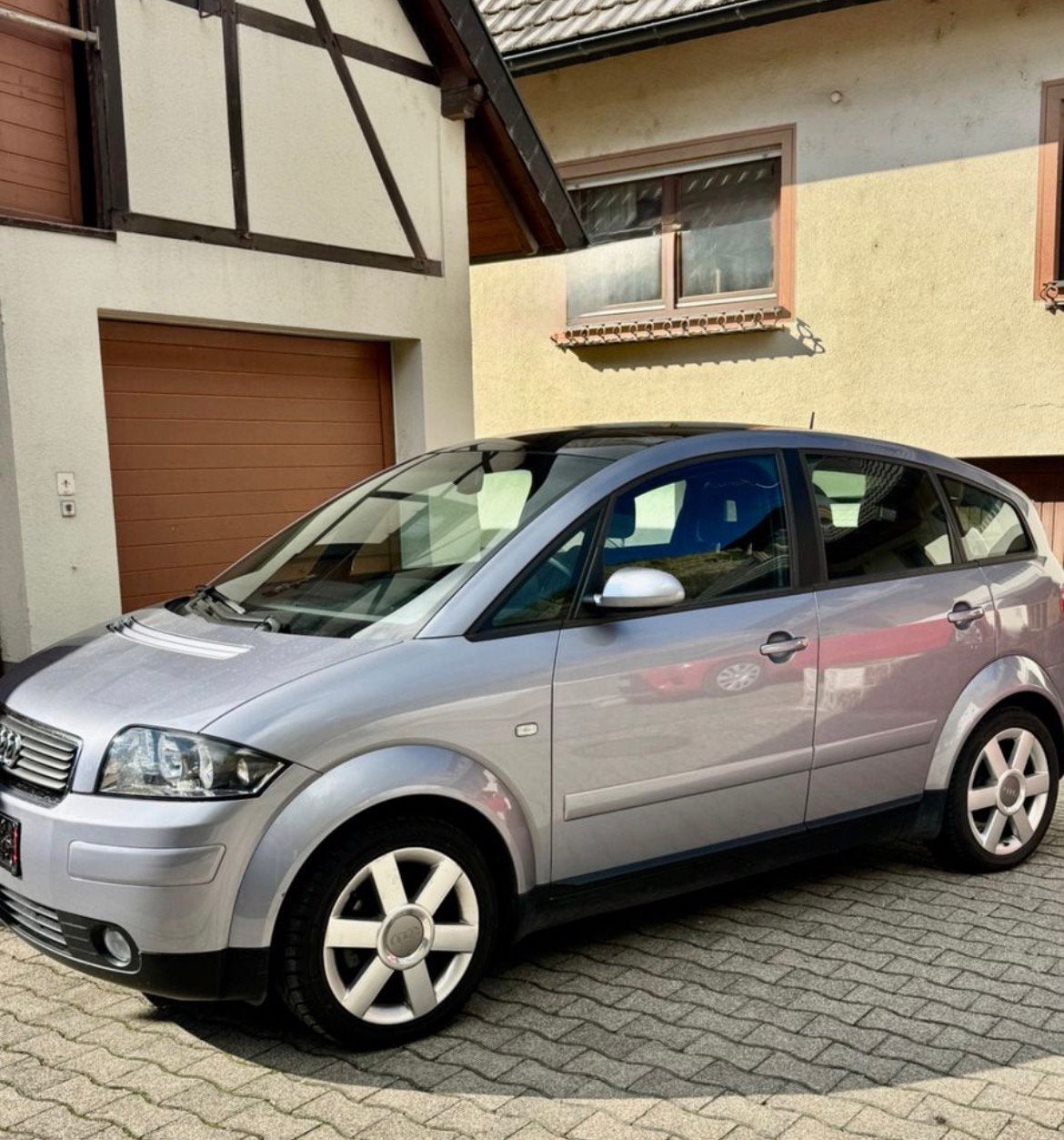 Audi A2 Eerste eigenaresse Unieke KM stand !! Pracht auto !!, Auto's, Voorwielaandrijving, Dealer onderhouden, Zwart, 4 cilinders