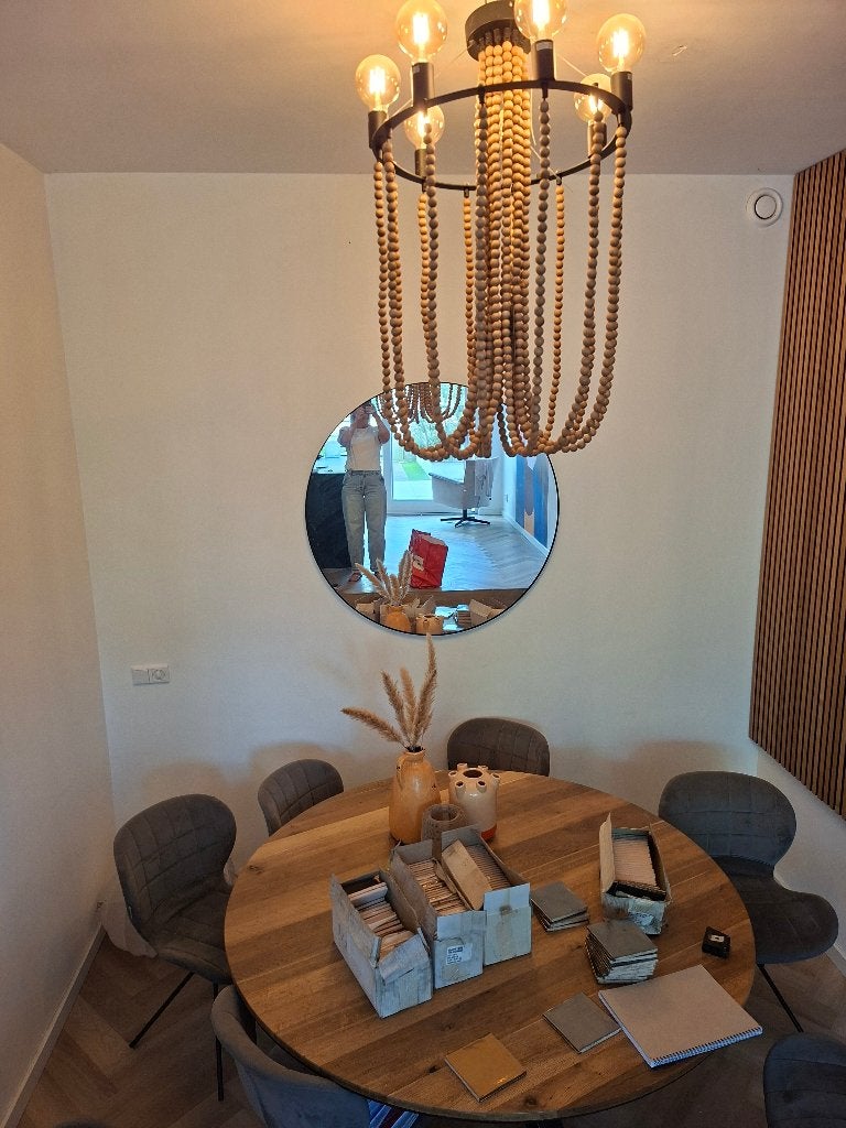 Hanglamp (kroonluchter) met houten kralen, Huis en Inrichting, Lampen | Hanglampen, Ophalen, Zo goed als nieuw, E27 (groot)