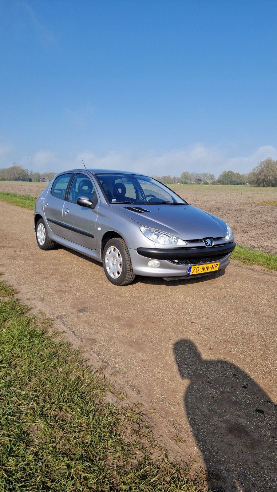 Peugeot 206 Gentry 1.4 16V 61000km NAP! Recent onderhouden, Auto's, Voorwielaandrijving, 1360 cc, 4 cilinders, Leder en Stof